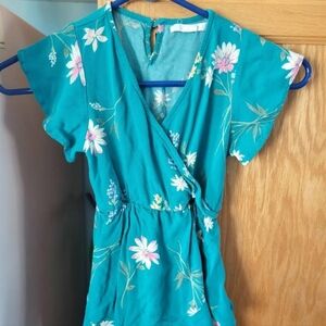 Girl's dress size XS